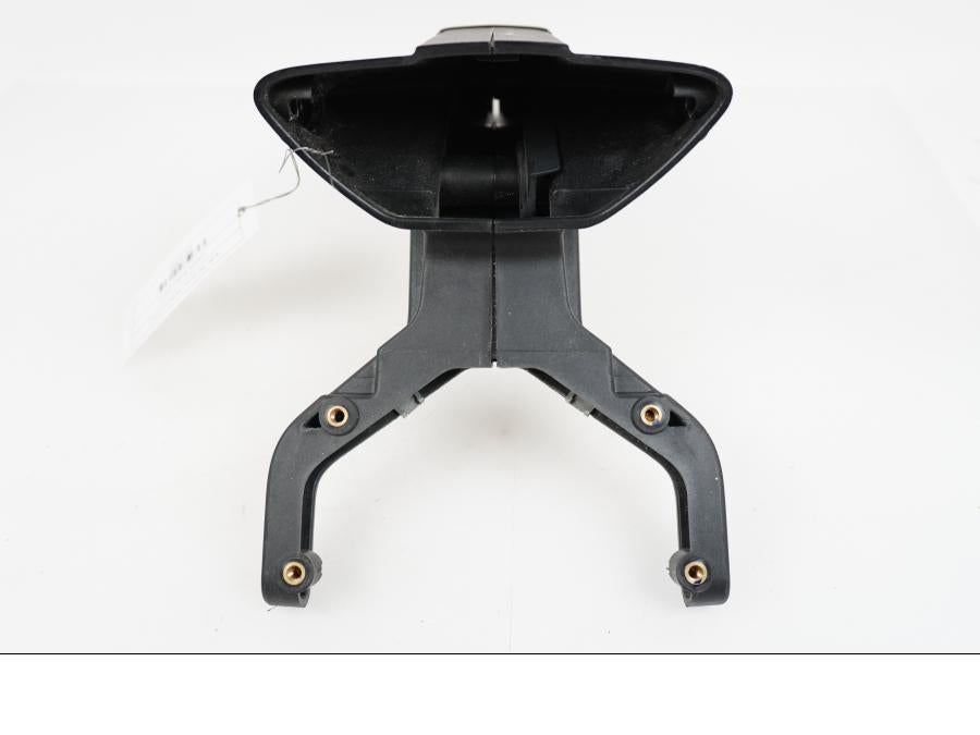 Baksidan på Baklampfäste från en KTM 790 Duke -2018 motorcykel.