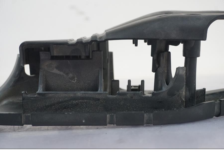 Höger sida på Kabelstam från en H-D Sportster 883 XL -2007 motorcykel.