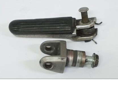 Framsidan på Fotpinne från en Honda CBR 900 RR -2002 motorcykel.