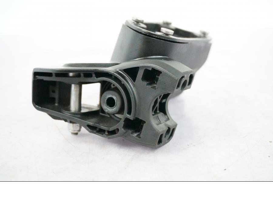 Vänster sida på Kopplingshuvudcylinder från en BMW R 1250 GSA -2021 motorcykel.