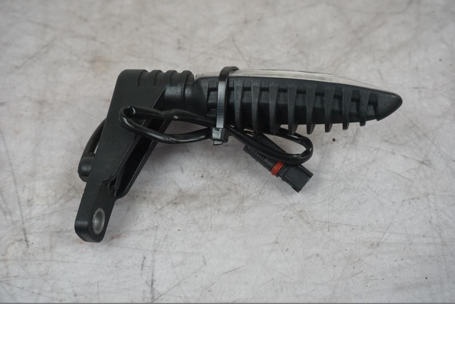 Baksidan på Blinkers LED från en BMW F 800 R -2018 motorcykel.