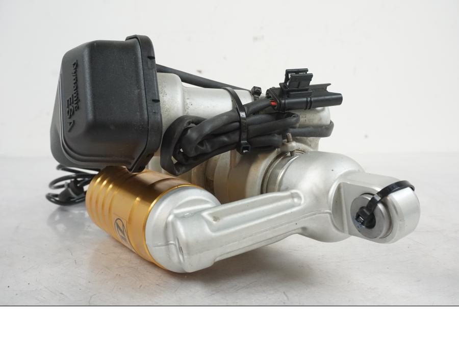 Snett uppifrån på Stötdämpare ESA från en BMW R 1250 GS -2021 motorcykel.