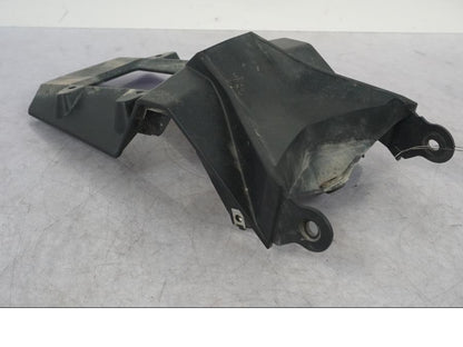 Höger sida på Skylthållare från en KTM 1290 Super Adventure R -2018 motorcykel.