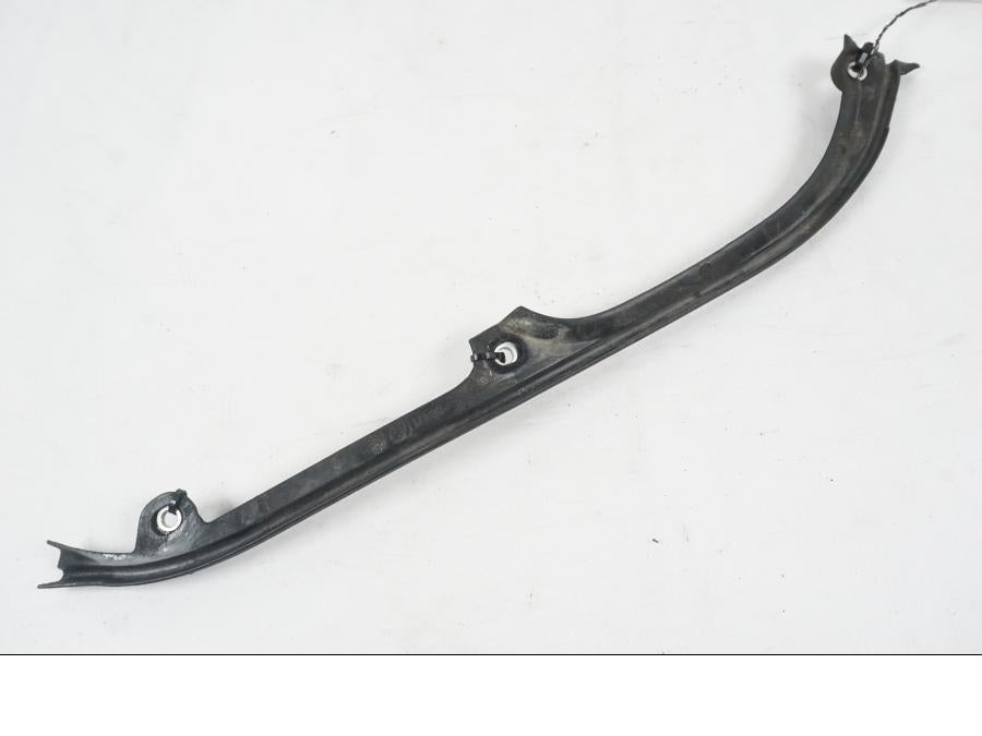 Baksidan på Plast från en MV Agusta Dragster -2014 motorcykel.