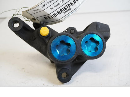 Framsidan på Bromsok från en Yamaha YZF R6 -1999 motorcykel.