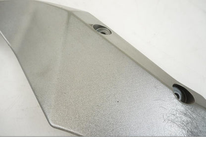 Vänster sida på Ramskydd från en Kawasaki Z 750 -2006 motorcykel.