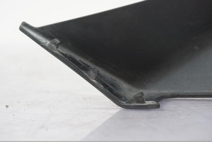 Snett nerifrån på Instrumentkåpa från en BMW R 1200 GS -2005 motorcykel.