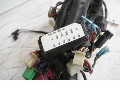 Snett uppifrån på Kabelstam från en Kawasaki ER 5 -1998 motorcykel.