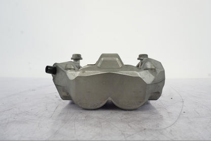 Vänster sida på Bromsok från en KTM 1290 Super Duke -2019 motorcykel.