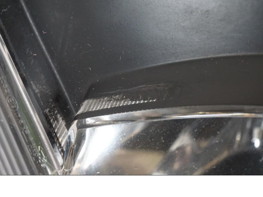 Extrabild5 på Strålkastarinsats från en Suzuki GSX-R 750 -2007 motorcykel.