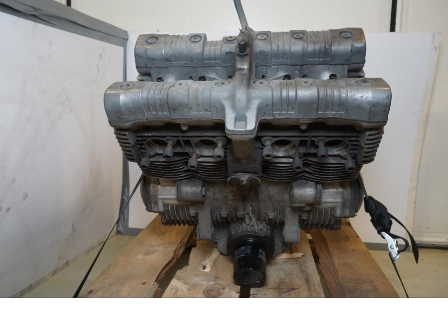 Extrabild4 på Motor från en Yamaha XJ 900 S -1997 motorcykel.