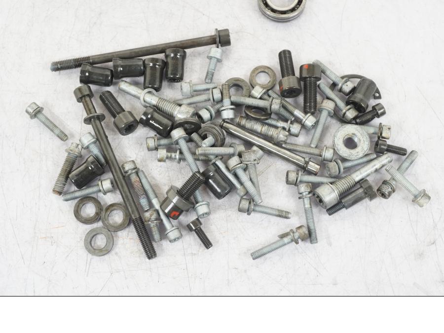 Baksidan på Skruv / Mutter etc från en BMW R 1200 GS -2017 motorcykel.