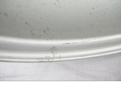 Extrabild4 på Fälg från en Honda NT 650 V -2002 motorcykel.