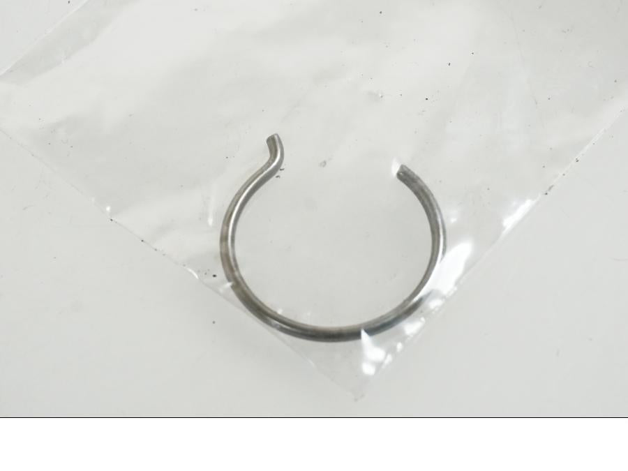 Baksidan på Kolv från en KTM 1290 Super Duke R -2021 motorcykel.