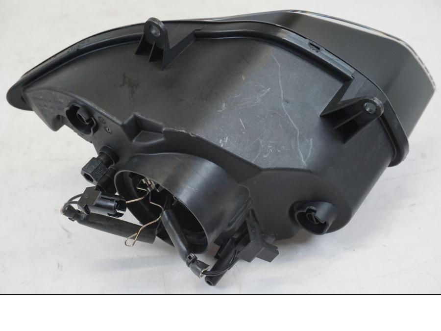 Extrabild5 på Strålkastare från en BMW R 1200 RS -2014 motorcykel.