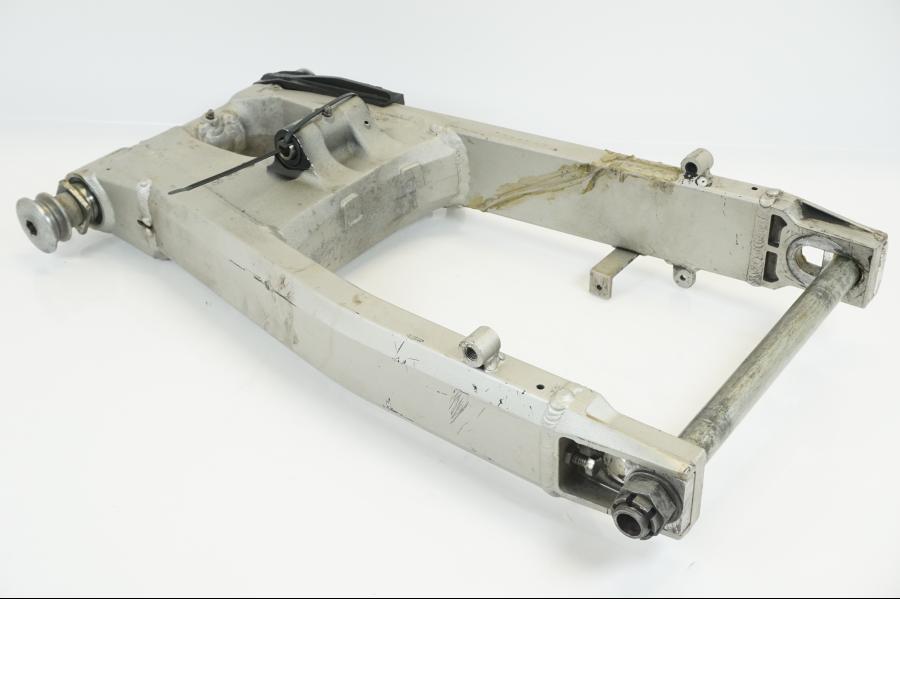 Snett nerifrån på Sving från en Kawasaki ZX-12R -2000 motorcykel.