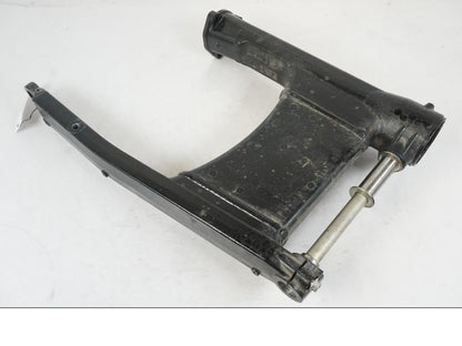 Framsidan på Sving från en Suzuki VZR 1800 -2009 motorcykel.