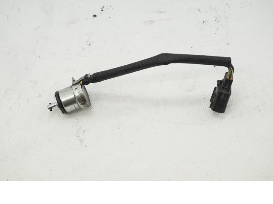 Framsidan på Växellådsgivare från en Honda VFR 1200 -2012 motorcykel.