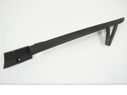 Framsidan på Kedjeskydd från en BMW S 1000 R -2019 motorcykel.