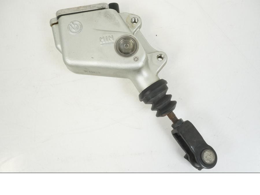 Framsidan på Bromshuvudcylinder från en KTM 990 SM -2009 motorcykel.