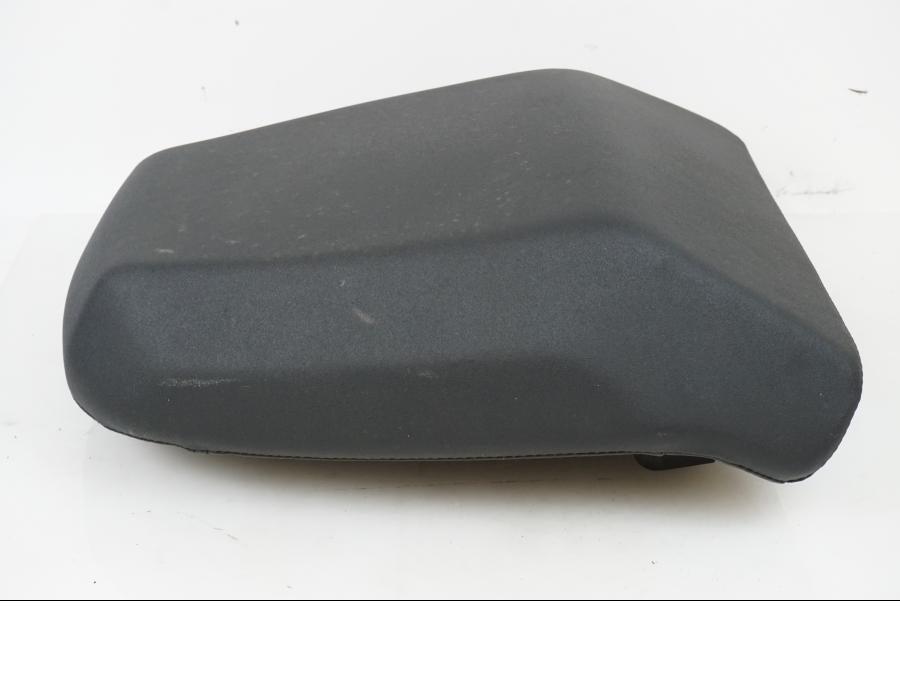 Baksidan på Sadel från en H-D Adventure Pan America Special RA1250S -2021 motorcykel.