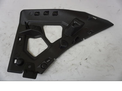 Baksidan på Innerpanel från en Yamaha MT-07 Tracer -2020 motorcykel.