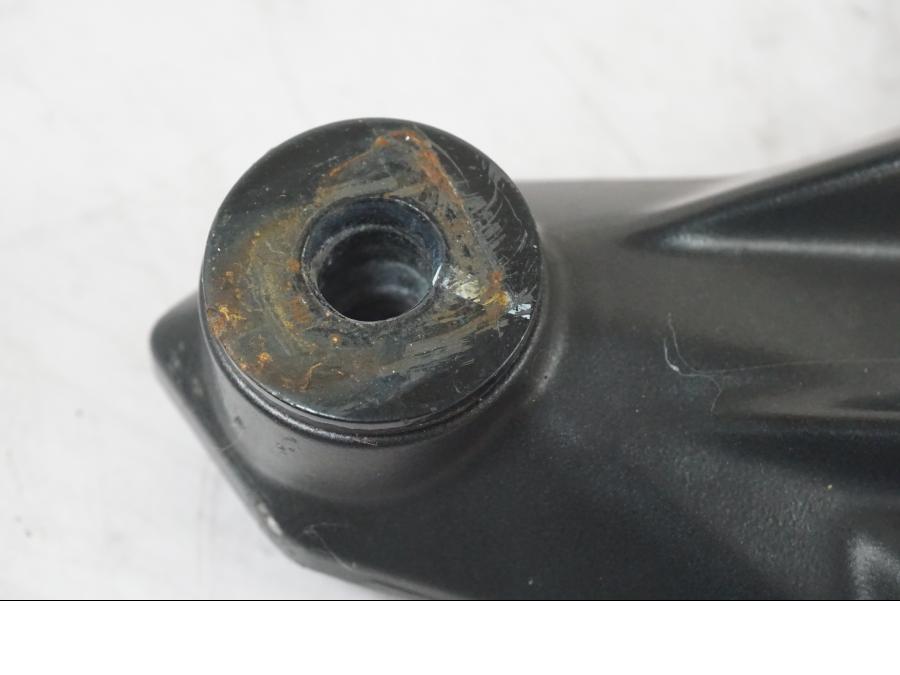 Snett uppifrån på Fotpinne från en Kawasaki ZZ-R 1400 -2009 motorcykel.