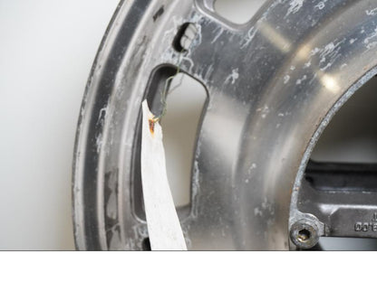 Extrabild1 på Fälg från en Honda GL 1500 -1998 motorcykel.