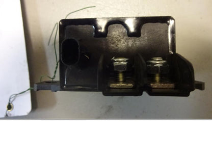 Baksidan på Startrelä från en BMW F 800 GT -2015 motorcykel.