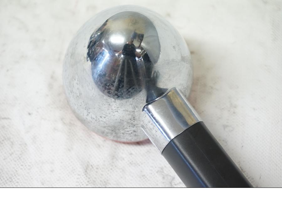 Snett nerifrån på Blinkers från en Kawasaki VN 800 -1996 motorcykel.