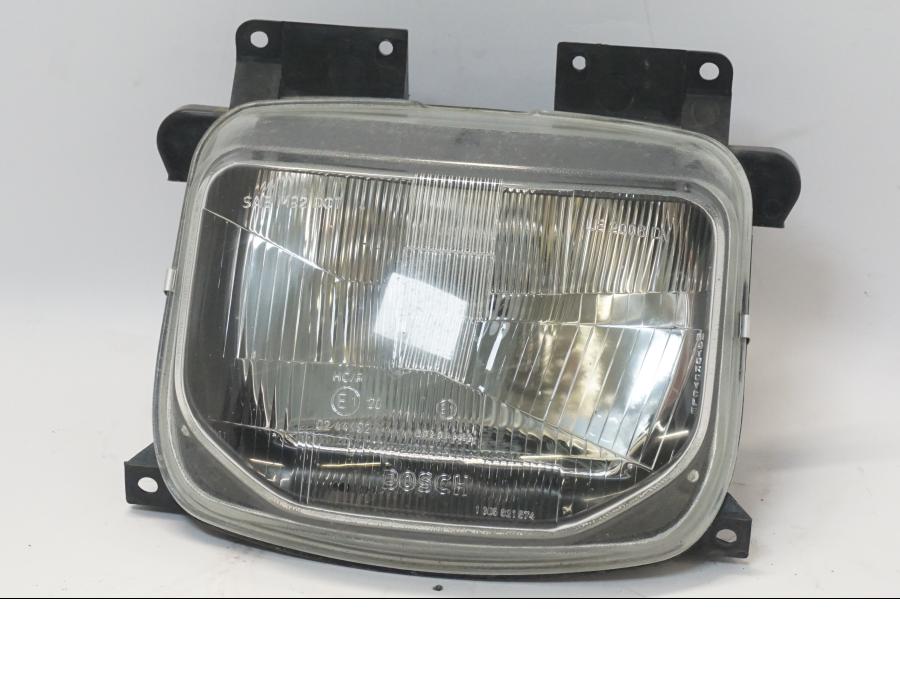 Framsidan på Strålkastare från en BMW R 1150 RS -2004 motorcykel.