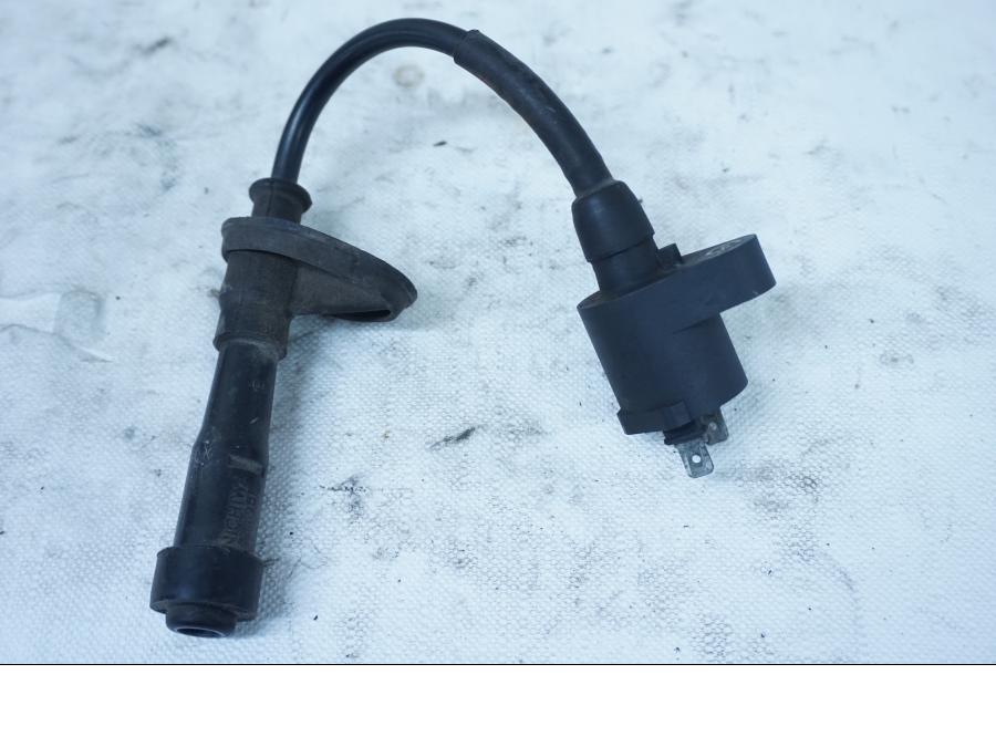 Framsidan på Tändspole från en Honda XL 600 V -1994 motorcykel.