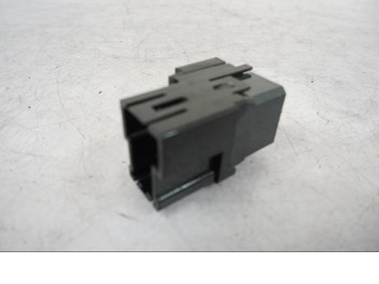 Baksidan på Relä från en Yamaha MT 125 -2017 motorcykel.