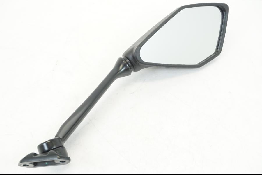 Framsidan på Backspegel från en Kawasaki NINJA 400 -2020 motorcykel.