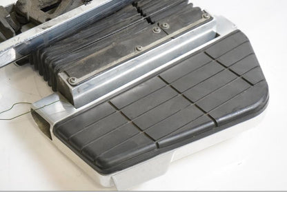 Baksidan på Fotplatta från en Honda GL 1500 -1998 motorcykel.