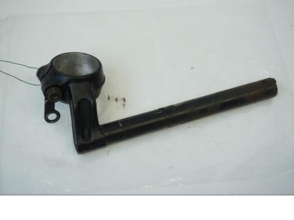 Baksidan på Styre från en Honda CBR 900 RR -1997 motorcykel.