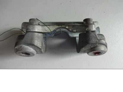 Vänster sida på Styrfäste från en H-D Street Glide FLHX -2015 motorcykel.