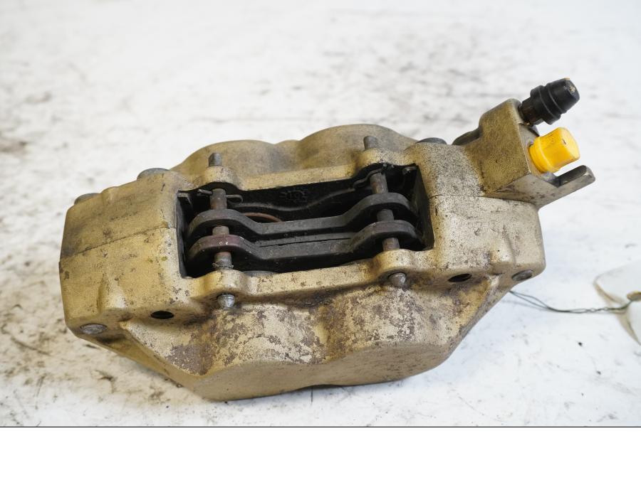 Baksidan på Bromsok från en KTM 625 Duke II -2002 motorcykel.