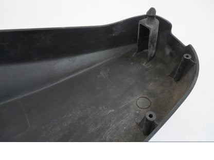 Snett nerifrån på Sidopanel från en Kawasaki VN 1500 Mean Streak -2002 motorcykel.