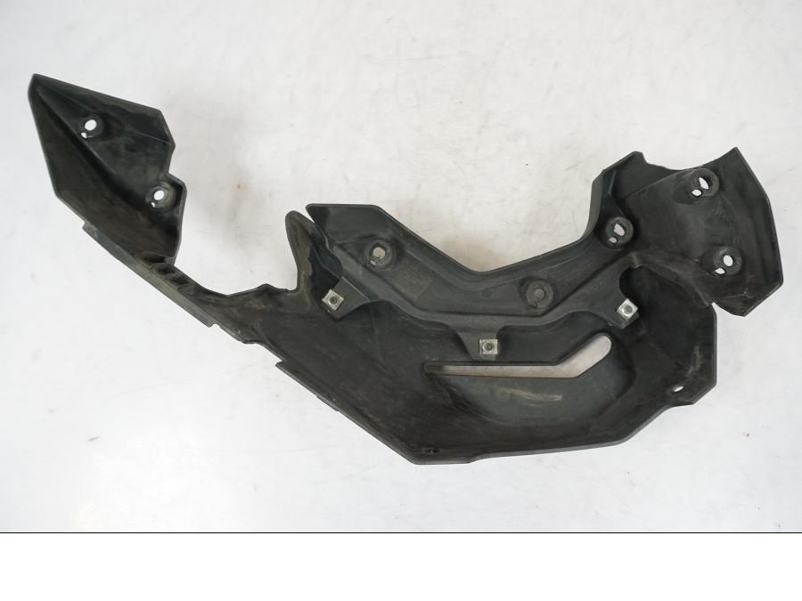 Extrabild4 på Magkåpa från en Yamaha MT 125 -2017 motorcykel.