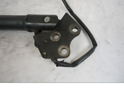 Vänster sida på Sidostöd från en KTM 690 Duke -2014 motorcykel.