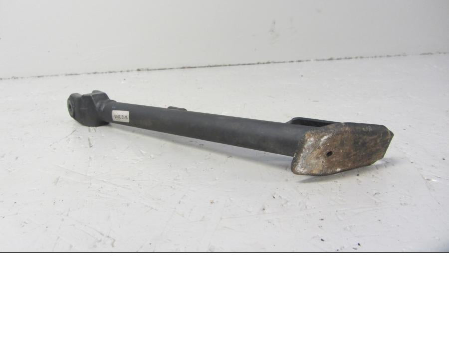 Baksidan på Sidostöd från en Ducati Multistrada 1200 -2015 motorcykel.