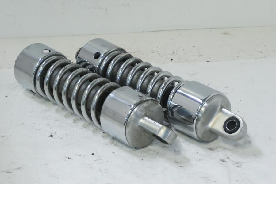 Höger sida på Stötdämpare från en Kawasaki VN 1500 -1996 motorcykel.