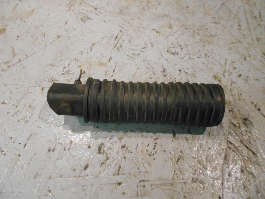 Framsidan på Fotpinne från en Honda GL 500 -1982 motorcykel.