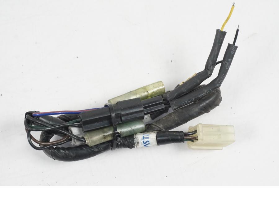 Vänster sida på Kablage från en Yamaha YZF 1000 R1 -2007 motorcykel.