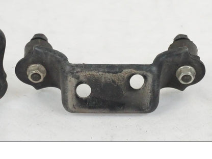 Höger sida på Vattenkyl från en KTM 390 Adventure -2021 motorcykel.