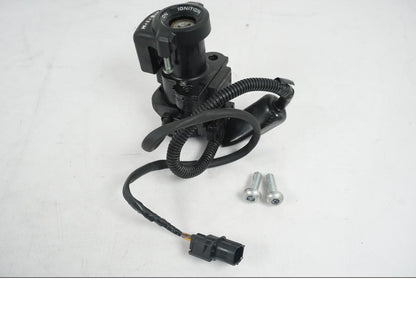 Extrabild4 på <p>Låssats från Honda CB 500 F 2013.</p>

<p>Tändningslås, antenn, tanklock, sadellås, CDI/ECU och 1st nyckel.</p> motorcykel.