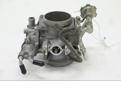 Framsidan på Spjällhus från en Yamaha MT-03 -2007 motorcykel.