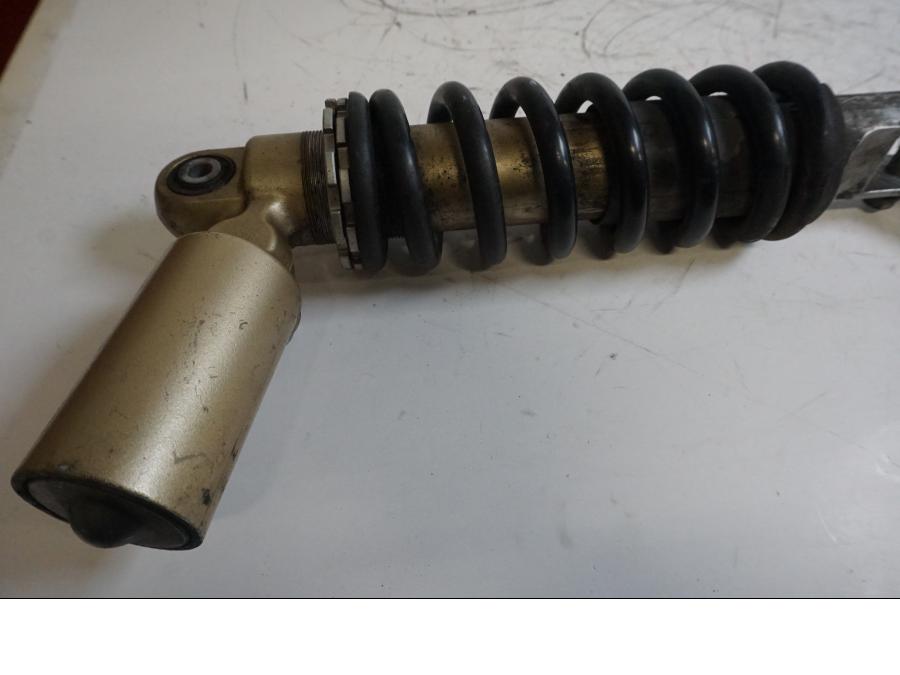 Snett uppifrån på Stötdämpare från en Kawasaki ZX-9R -1998 motorcykel.