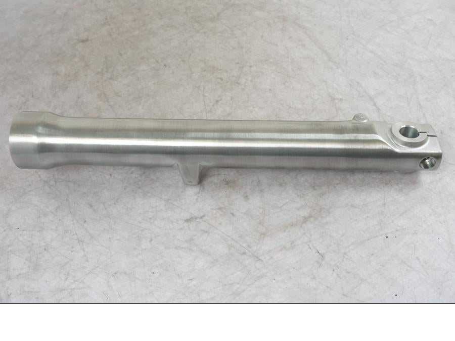 Höger sida på Gaffelben från en Yamaha XV 535 -2001 motorcykel.